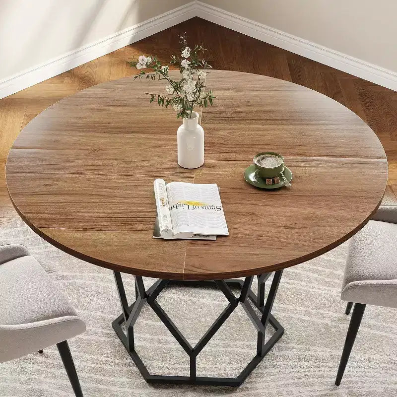 Table à manger ronde de 47 pouces pour 4 à 6 personnes, table de cuisine industrielle en bois avec base robuste pour salle à manger